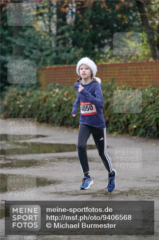07.12.2025 - St. Pauli X-Mass-Run No. 15 Michael Burmester http://msf.ph/oto/9406568 07.12.2025 09:38:16 Laufen 15, 4050 meine-sportfotos.de