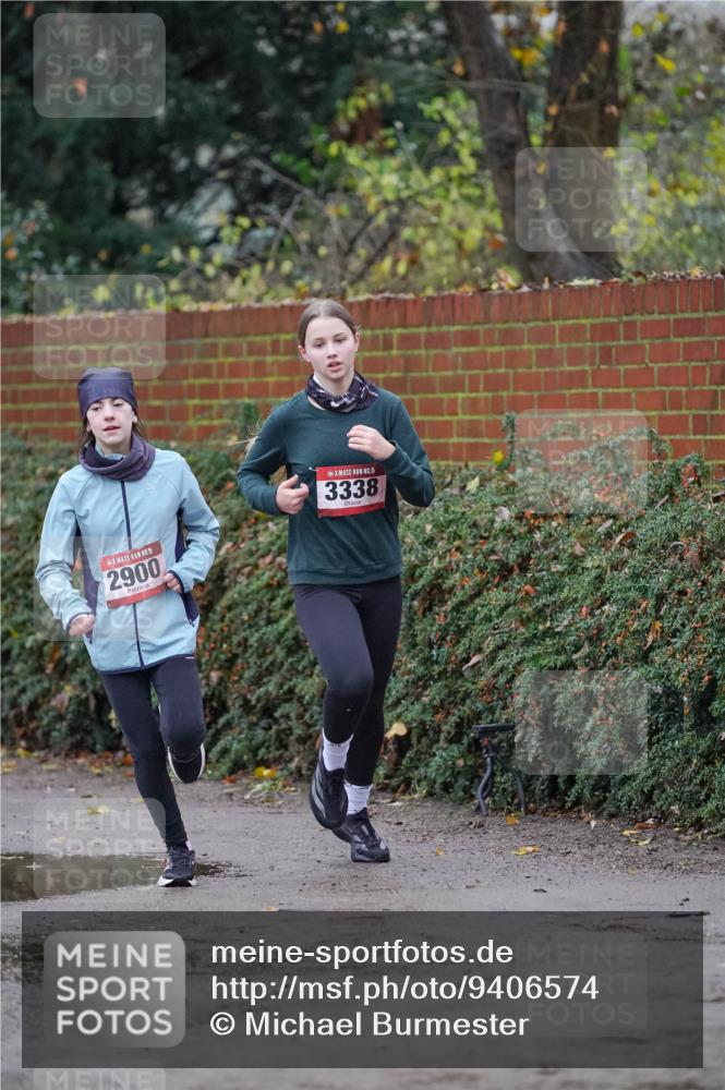 07.12.2025 - St. Pauli X-Mass-Run No. 15 Michael Burmester http://msf.ph/oto/9406574 07.12.2025 09:38:19 Laufen 2900, 15, 3338 meine-sportfotos.de