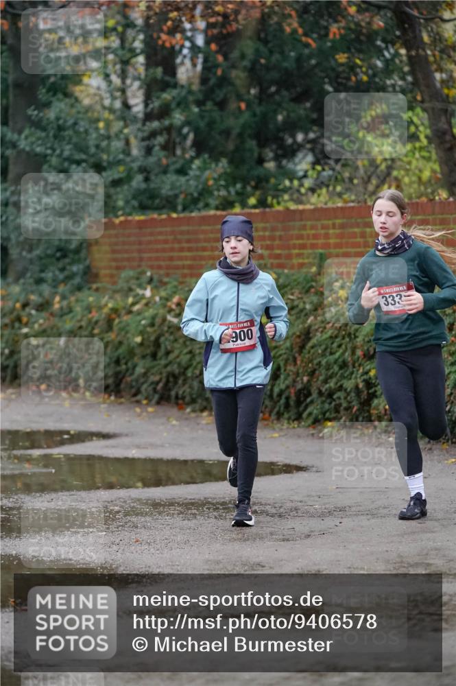 07.12.2025 - St. Pauli X-Mass-Run No. 15 Michael Burmester http://msf.ph/oto/9406578 07.12.2025 09:38:20 Laufen 900, 15, 333 meine-sportfotos.de