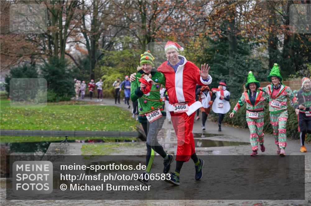 07.12.2025 - St. Pauli X-Mass-Run No. 15 Michael Burmester http://msf.ph/oto/9406583 07.12.2025 11:22:58 Laufen 3465, 3466, 2382, 2385 meine-sportfotos.de