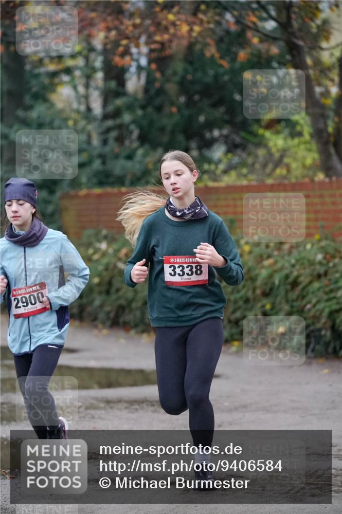 07.12.2025 - St. Pauli X-Mass-Run No. 15 Michael Burmester http://msf.ph/oto/9406584 07.12.2025 09:38:21 Laufen 15, 2900, 3338 meine-sportfotos.de