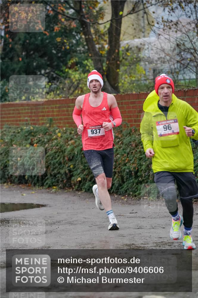 07.12.2025 - St. Pauli X-Mass-Run No. 15 Michael Burmester http://msf.ph/oto/9406606 07.12.2025 09:38:42 Laufen 15, 937, 96 meine-sportfotos.de