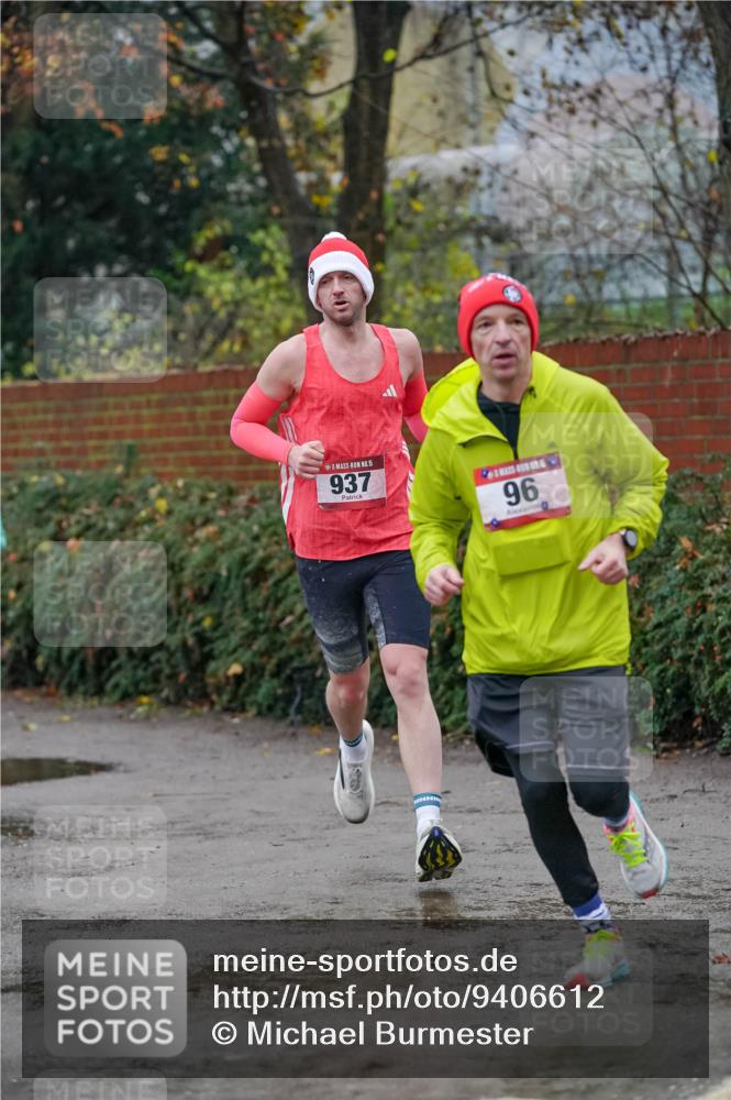 07.12.2025 - St. Pauli X-Mass-Run No. 15 Michael Burmester http://msf.ph/oto/9406612 07.12.2025 09:38:42 Laufen 15, 937, 96, 96 meine-sportfotos.de