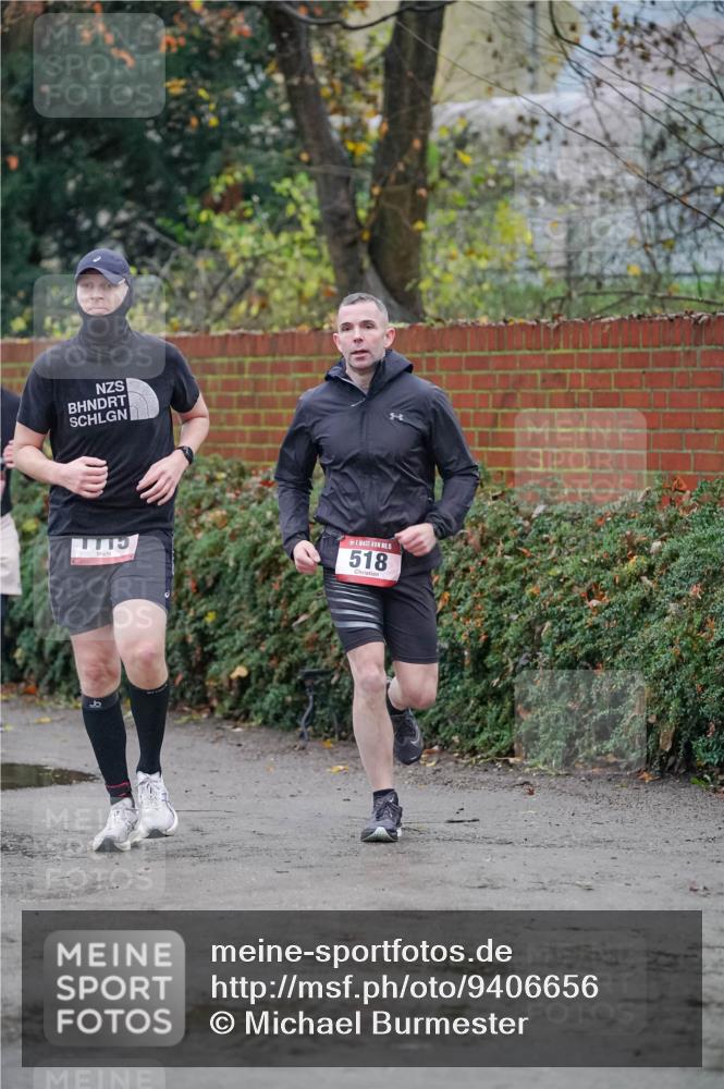 07.12.2025 - St. Pauli X-Mass-Run No. 15 Michael Burmester http://msf.ph/oto/9406656 07.12.2025 09:38:51 Laufen 7713, 5, 518 meine-sportfotos.de