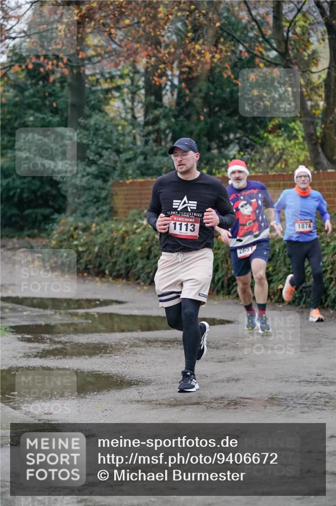 07.12.2025 - St. Pauli X-Mass-Run No. 15 Michael Burmester http://msf.ph/oto/9406672 07.12.2025 09:38:54 Laufen 15, 1113, 2651, 1874 meine-sportfotos.de