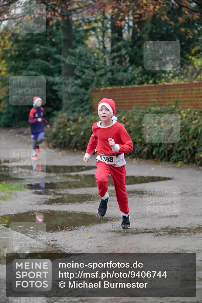 07.12.2025 - St. Pauli X-Mass-Run No. 15 Michael Burmester http://msf.ph/oto/9406744 07.12.2025 09:39:06 Laufen 3398 meine-sportfotos.de