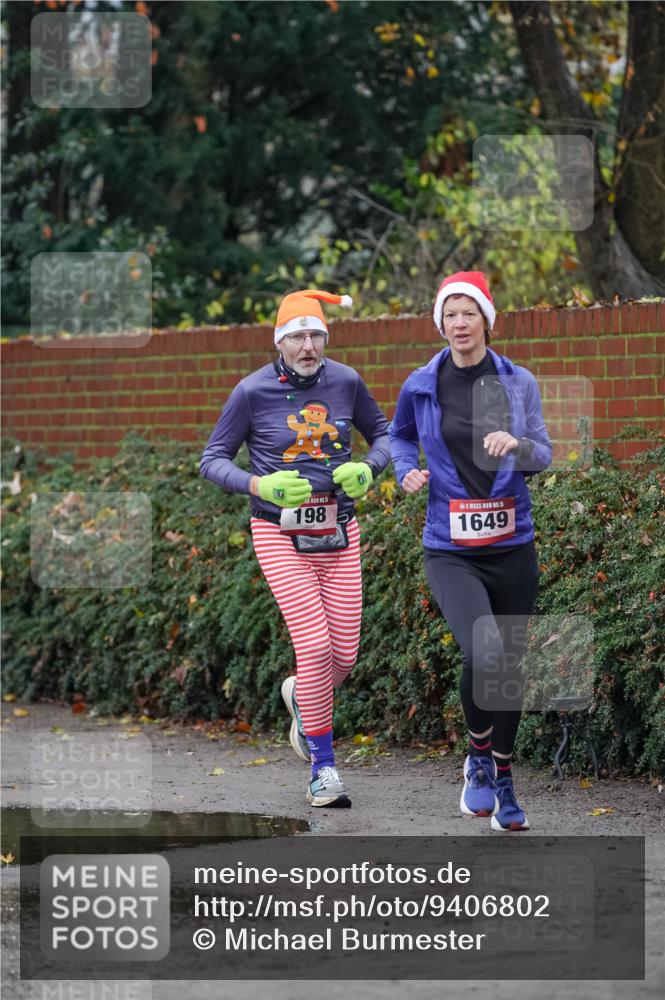07.12.2025 - St. Pauli X-Mass-Run No. 15 Michael Burmester http://msf.ph/oto/9406802 07.12.2025 09:39:26 Laufen 5, 198, 15, 1649 meine-sportfotos.de