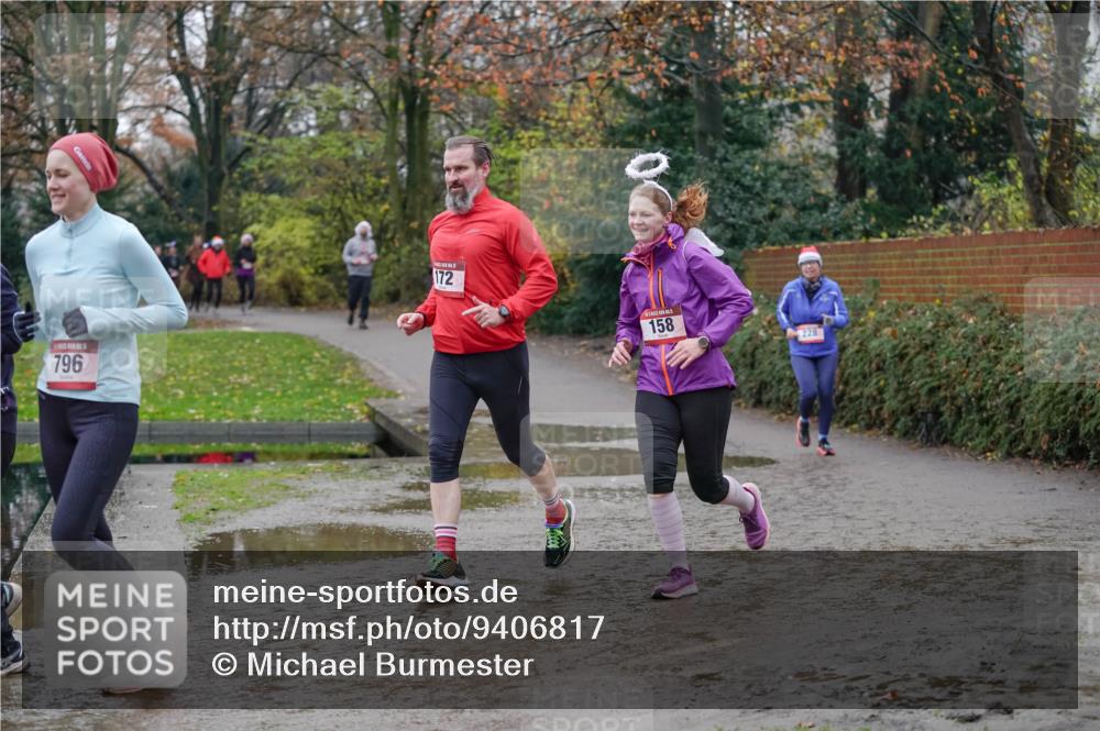 07.12.2025 - St. Pauli X-Mass-Run No. 15 Michael Burmester http://msf.ph/oto/9406817 07.12.2025 11:23:28 Laufen 796, 172, 158, 228 meine-sportfotos.de