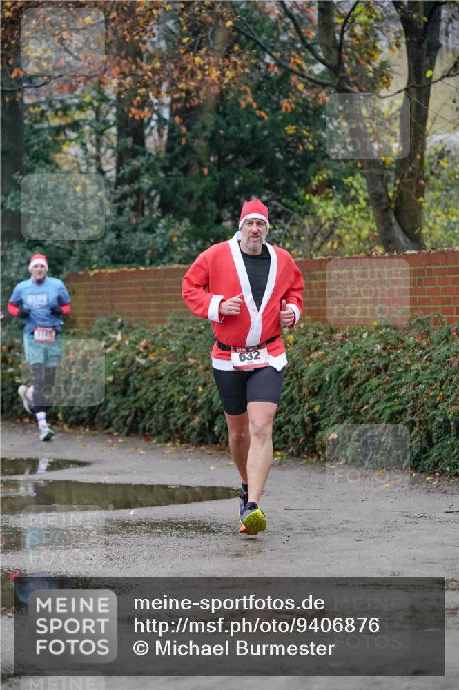 07.12.2025 - St. Pauli X-Mass-Run No. 15 Michael Burmester http://msf.ph/oto/9406876 07.12.2025 09:39:51 Laufen 632 meine-sportfotos.de