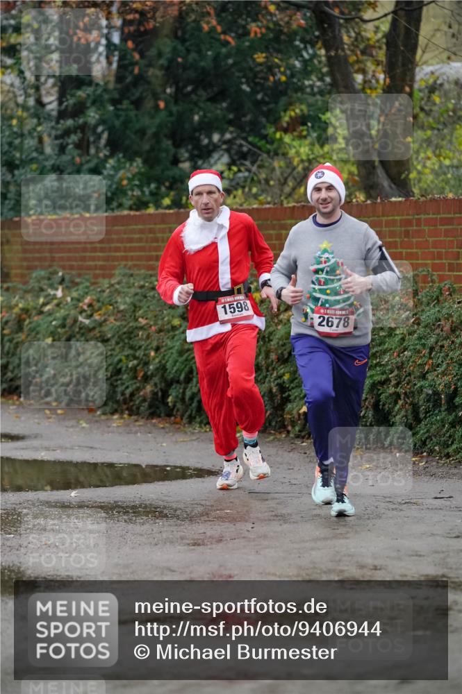 07.12.2025 - St. Pauli X-Mass-Run No. 15 Michael Burmester http://msf.ph/oto/9406944 07.12.2025 09:40:11 Laufen 1598, 2678 meine-sportfotos.de