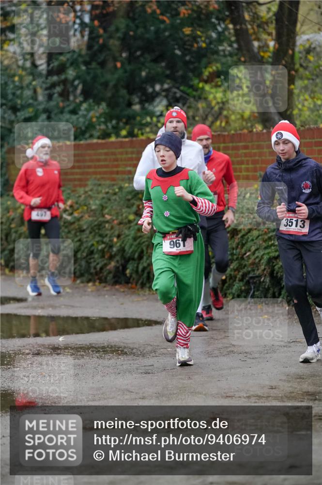 07.12.2025 - St. Pauli X-Mass-Run No. 15 Michael Burmester http://msf.ph/oto/9406974 07.12.2025 09:40:19 Laufen 961, 3513 meine-sportfotos.de