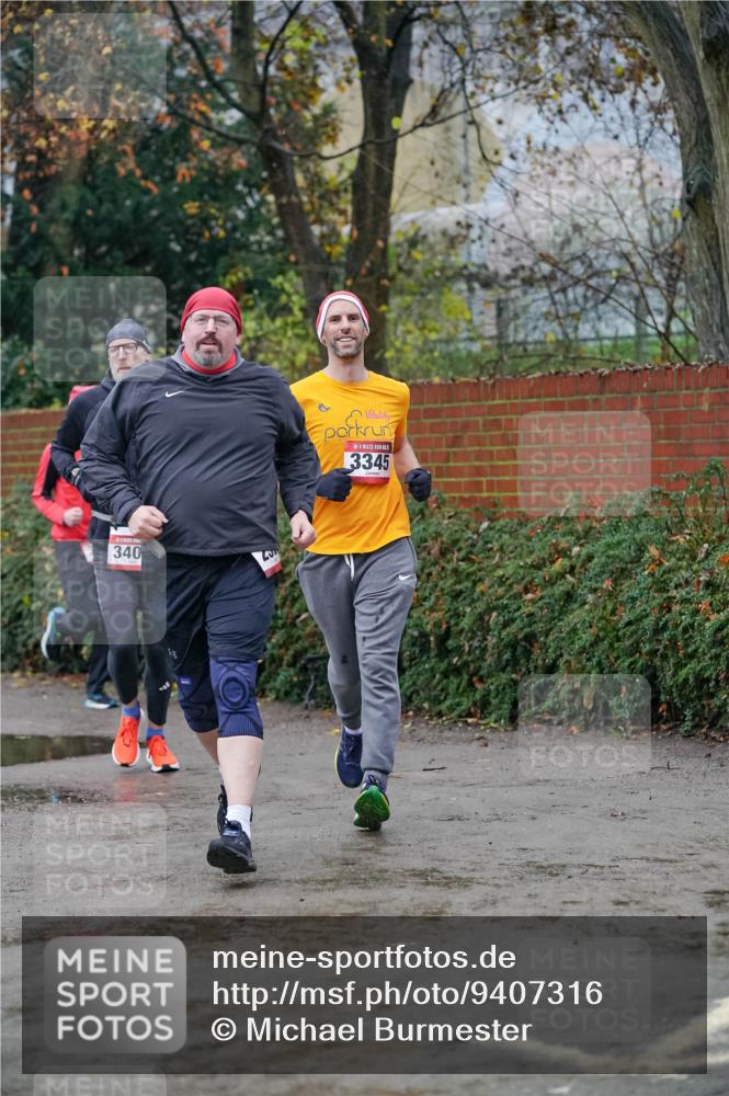07.12.2025 - St. Pauli X-Mass-Run No. 15 Michael Burmester http://msf.ph/oto/9407316 07.12.2025 09:41:27 Laufen 340, 3345 meine-sportfotos.de