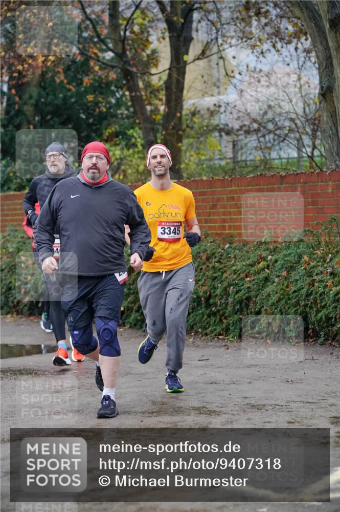 07.12.2025 - St. Pauli X-Mass-Run No. 15 Michael Burmester http://msf.ph/oto/9407318 07.12.2025 09:41:27 Laufen 4, 5, 3345 meine-sportfotos.de