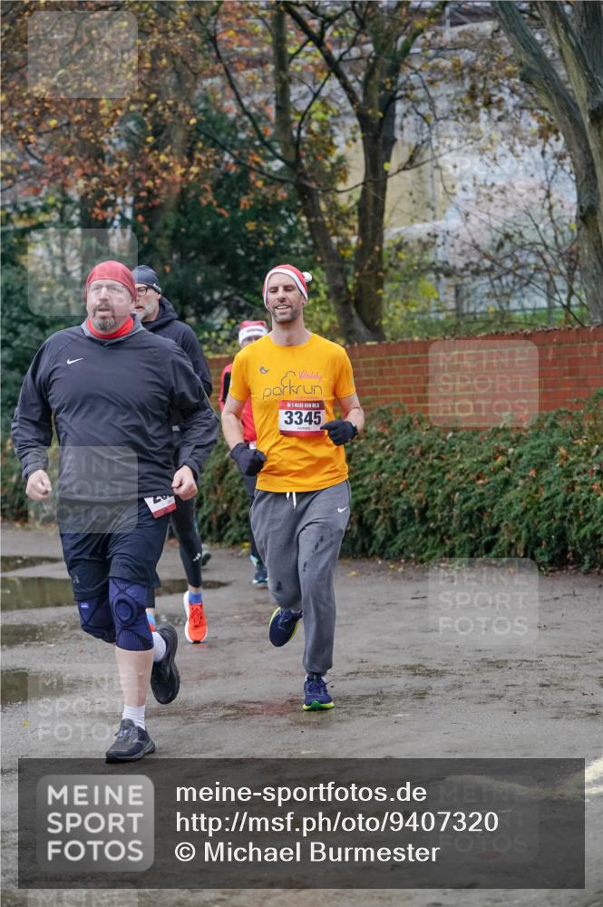 07.12.2025 - St. Pauli X-Mass-Run No. 15 Michael Burmester http://msf.ph/oto/9407320 07.12.2025 09:41:28 Laufen 5, 3345 meine-sportfotos.de