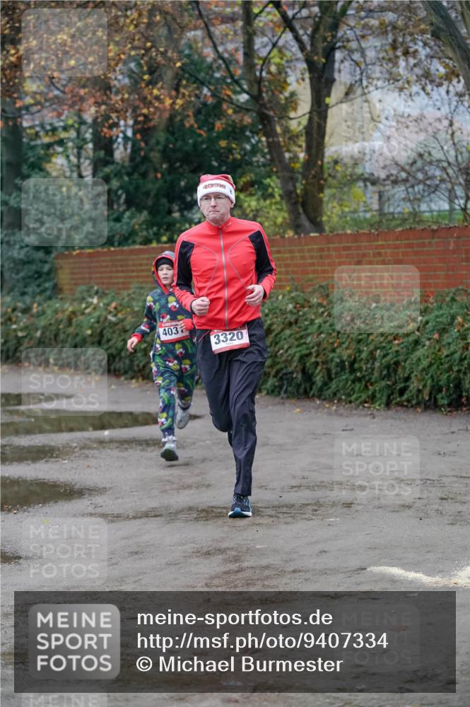 07.12.2025 - St. Pauli X-Mass-Run No. 15 Michael Burmester http://msf.ph/oto/9407334 07.12.2025 09:41:30 Laufen 49, 403, 3320 meine-sportfotos.de