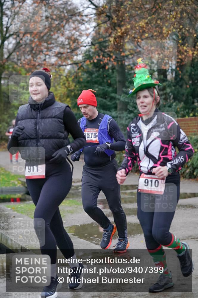 07.12.2025 - St. Pauli X-Mass-Run No. 15 Michael Burmester http://msf.ph/oto/9407399 07.12.2025 09:41:44 Laufen 917, 6, 3515, 910 meine-sportfotos.de