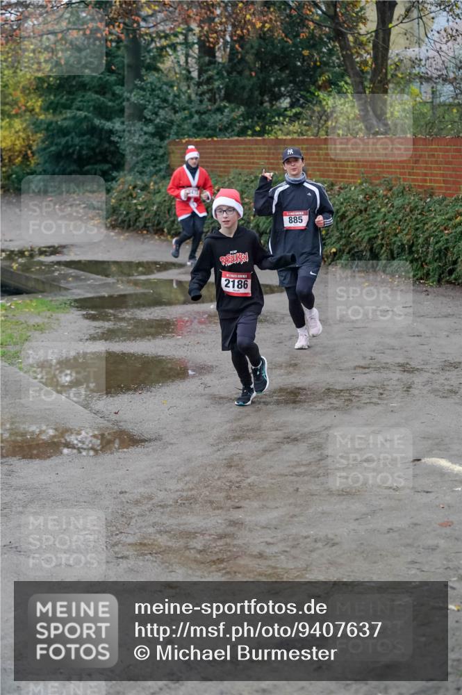 07.12.2025 - St. Pauli X-Mass-Run No. 15 Michael Burmester http://msf.ph/oto/9407637 07.12.2025 09:42:11 Laufen 2186, 885 meine-sportfotos.de