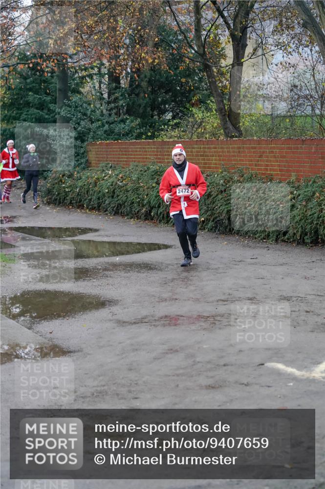 07.12.2025 - St. Pauli X-Mass-Run No. 15 Michael Burmester http://msf.ph/oto/9407659 07.12.2025 09:42:13 Laufen 2472 meine-sportfotos.de