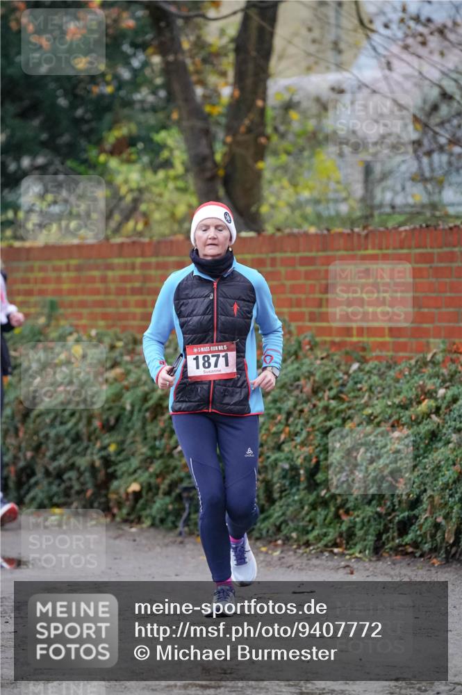 07.12.2025 - St. Pauli X-Mass-Run No. 15 Michael Burmester http://msf.ph/oto/9407772 07.12.2025 09:42:34 Laufen 15, 1871 meine-sportfotos.de