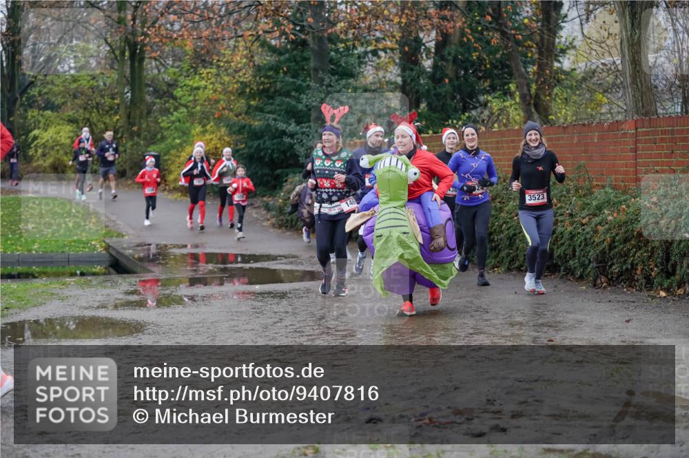 07.12.2025 - St. Pauli X-Mass-Run No. 15 Michael Burmester http://msf.ph/oto/9407816 07.12.2025 11:25:22 Laufen 146, 3523 meine-sportfotos.de