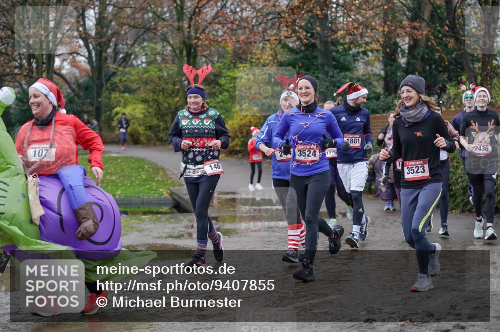 07.12.2025 - St. Pauli X-Mass-Run No. 15 Michael Burmester http://msf.ph/oto/9407855 07.12.2025 11:25:24 Laufen 107, 146, 3524, 1279, 1881, 5, 3523, 2436 meine-sportfotos.de
