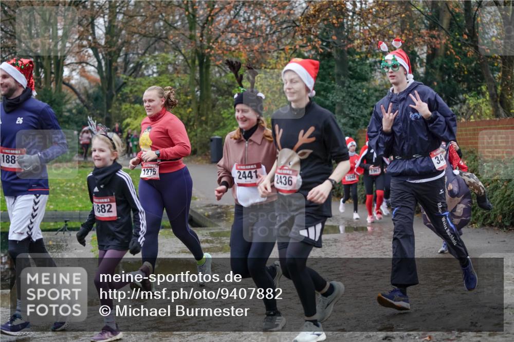 07.12.2025 - St. Pauli X-Mass-Run No. 15 Michael Burmester http://msf.ph/oto/9407882 07.12.2025 11:25:26 Laufen 26, 188, 1882, 1276, 2441, 2436, 39491, 1967, 34 meine-sportfotos.de