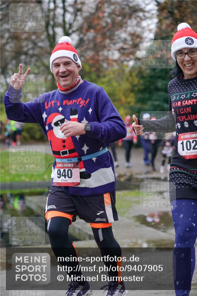 07.12.2025 - St. Pauli X-Mass-Run No. 15 Michael Burmester http://msf.ph/oto/9407905 07.12.2025 09:42:53 Laufen 15, 940, 102 meine-sportfotos.de