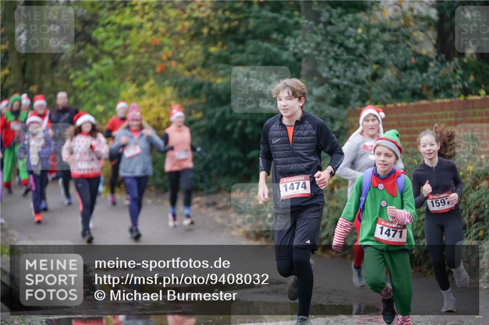 07.12.2025 - St. Pauli X-Mass-Run No. 15 Michael Burmester http://msf.ph/oto/9408032 07.12.2025 11:25:40 Laufen 15, 1474, 5, 1471, 1597 meine-sportfotos.de
