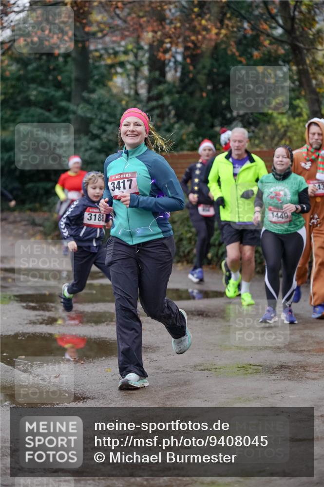 07.12.2025 - St. Pauli X-Mass-Run No. 15 Michael Burmester http://msf.ph/oto/9408045 07.12.2025 09:43:08 Laufen 3188, 15, 3417, 1449 meine-sportfotos.de