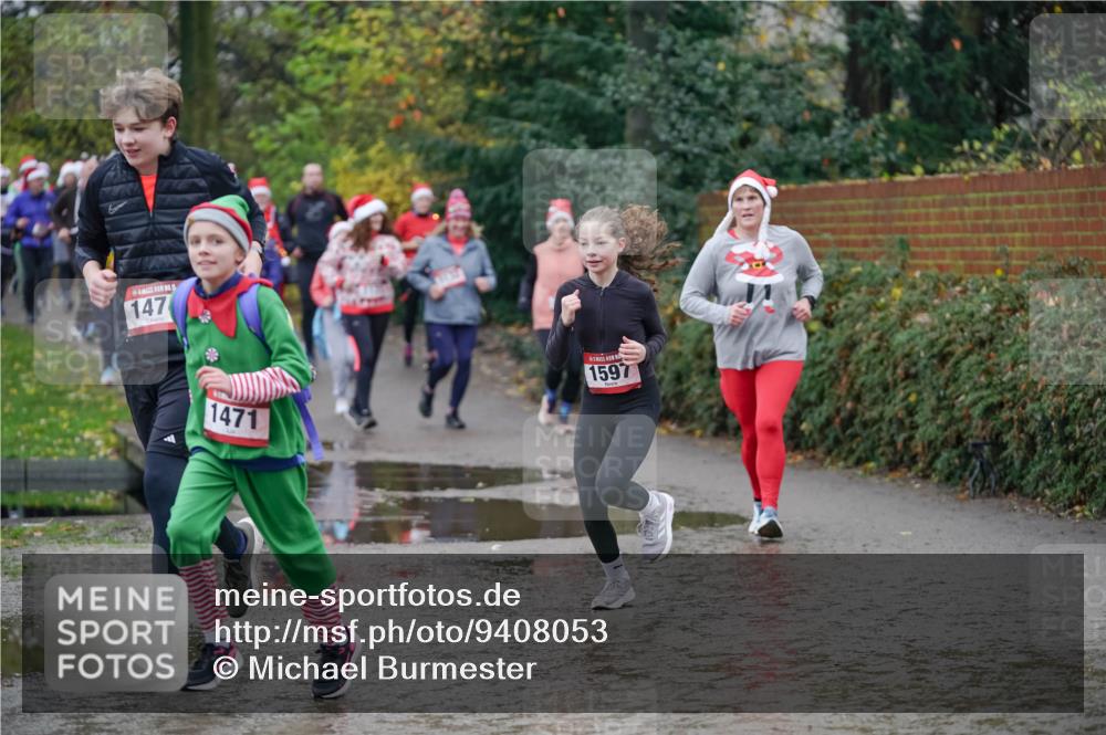 07.12.2025 - St. Pauli X-Mass-Run No. 15 Michael Burmester http://msf.ph/oto/9408053 07.12.2025 11:25:41 Laufen 147, 1471, 1597 meine-sportfotos.de