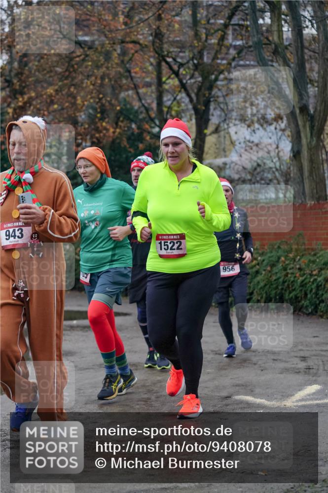 07.12.2025 - St. Pauli X-Mass-Run No. 15 Michael Burmester http://msf.ph/oto/9408078 07.12.2025 09:43:11 Laufen 943, 15, 1522, 956 meine-sportfotos.de