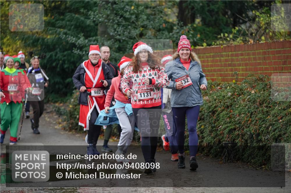 07.12.2025 - St. Pauli X-Mass-Run No. 15 Michael Burmester http://msf.ph/oto/9408098 07.12.2025 11:25:46 Laufen 2778, 2025, 982, 5, 1131, 5, 32 meine-sportfotos.de