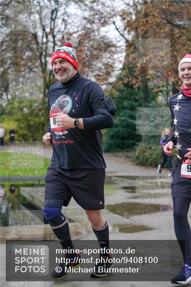 07.12.2025 - St. Pauli X-Mass-Run No. 15 Michael Burmester http://msf.ph/oto/9408100 07.12.2025 09:43:13 Laufen 5, 8 meine-sportfotos.de