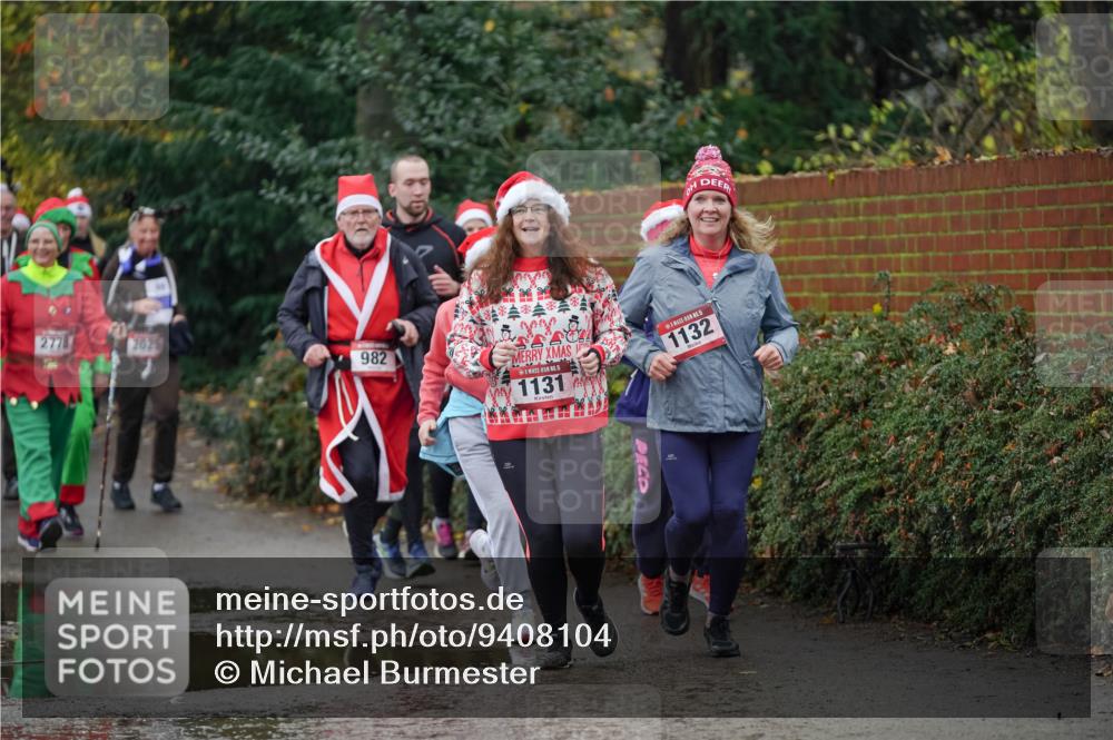 07.12.2025 - St. Pauli X-Mass-Run No. 15 Michael Burmester http://msf.ph/oto/9408104 07.12.2025 11:25:46 Laufen 2778, 2025, 982, 15, 1131, 15, 1132 meine-sportfotos.de