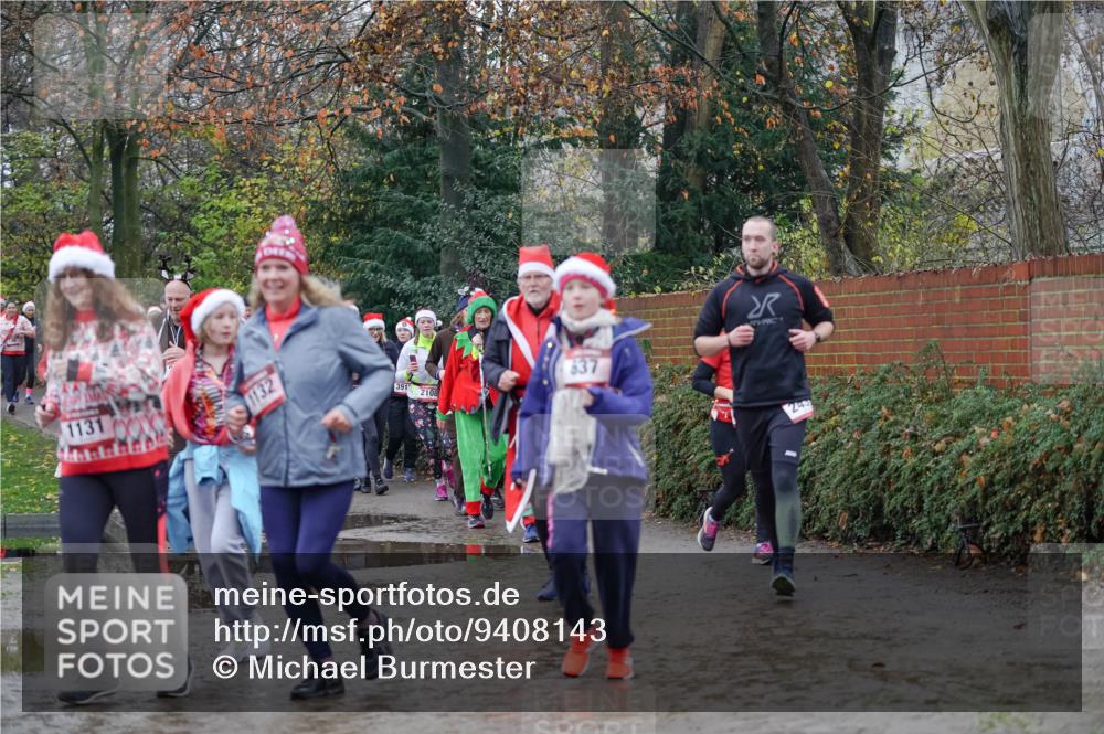 07.12.2025 - St. Pauli X-Mass-Run No. 15 Michael Burmester http://msf.ph/oto/9408143 07.12.2025 11:25:50 Laufen 1131, 1132, 391, 2108, 637 meine-sportfotos.de