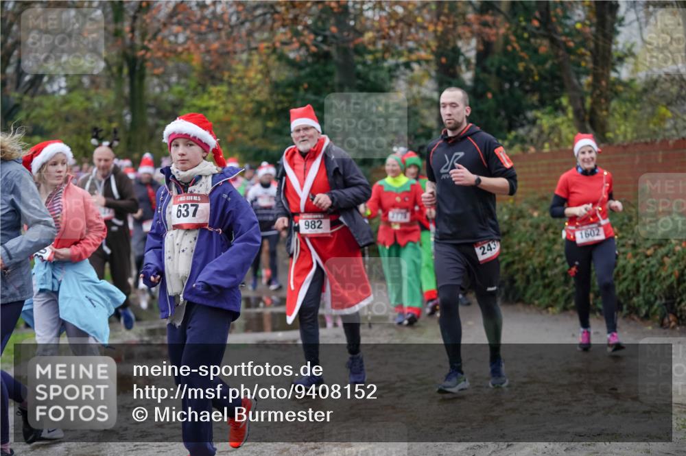 07.12.2025 - St. Pauli X-Mass-Run No. 15 Michael Burmester http://msf.ph/oto/9408152 07.12.2025 11:25:51 Laufen 5, 637, 982, 243, 1602 meine-sportfotos.de