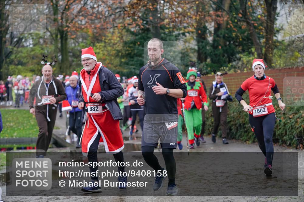07.12.2025 - St. Pauli X-Mass-Run No. 15 Michael Burmester http://msf.ph/oto/9408158 07.12.2025 11:25:52 Laufen 202, 15, 982, 2782, 1602 meine-sportfotos.de