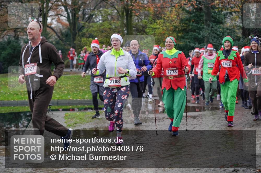 07.12.2025 - St. Pauli X-Mass-Run No. 15 Michael Burmester http://msf.ph/oto/9408176 07.12.2025 11:25:54 Laufen 2027, 2109, 2108, 62, 2778, 2851, 2782, 650 meine-sportfotos.de