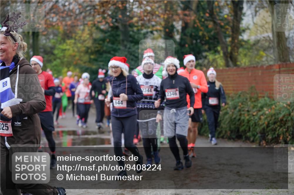 07.12.2025 - St. Pauli X-Mass-Run No. 15 Michael Burmester http://msf.ph/oto/9408224 07.12.2025 11:25:57 Laufen 25, 9, 644, 2346 meine-sportfotos.de
