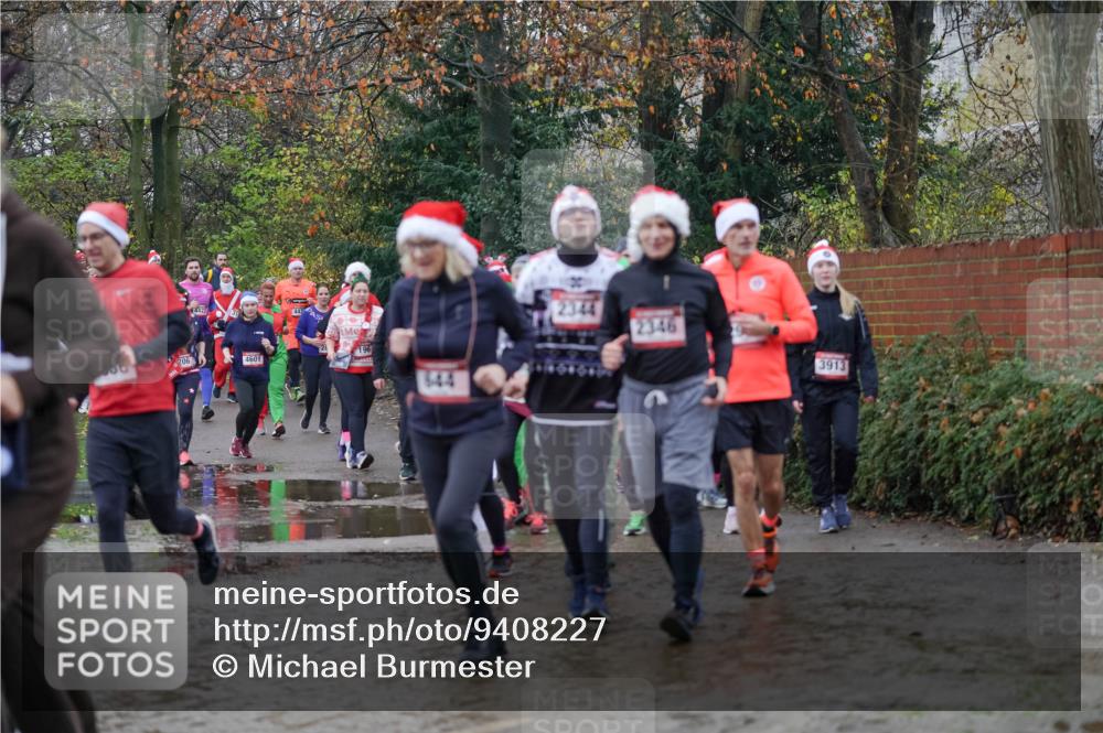 07.12.2025 - St. Pauli X-Mass-Run No. 15 Michael Burmester http://msf.ph/oto/9408227 07.12.2025 11:25:57 Laufen 4601, 442, 196, 644, 2344, 2346, 3913 meine-sportfotos.de