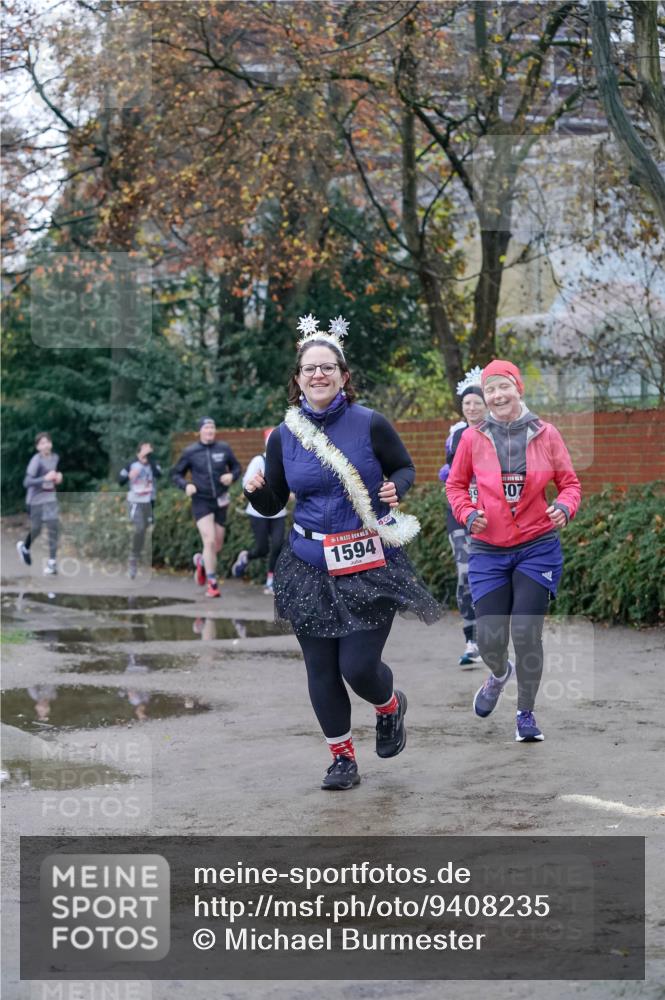 07.12.2025 - St. Pauli X-Mass-Run No. 15 Michael Burmester http://msf.ph/oto/9408235 07.12.2025 09:43:30 Laufen 1594, 15, 20 meine-sportfotos.de