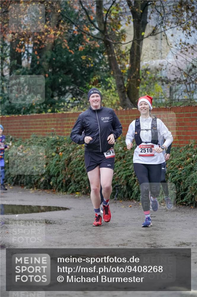 07.12.2025 - St. Pauli X-Mass-Run No. 15 Michael Burmester http://msf.ph/oto/9408268 07.12.2025 09:43:33 Laufen 0, 251, 15, 2510 meine-sportfotos.de
