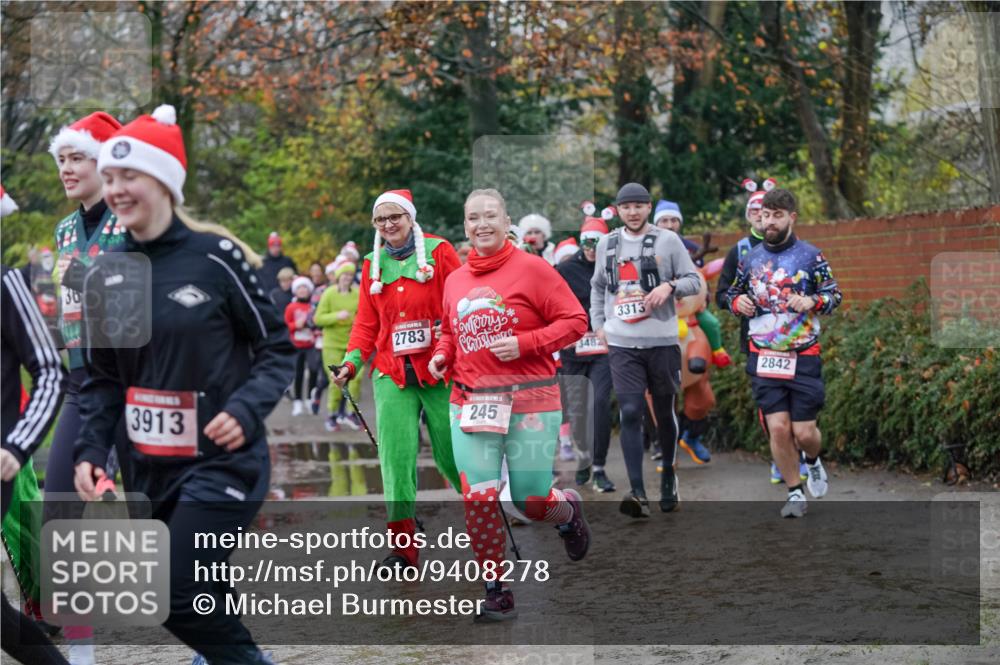 07.12.2025 - St. Pauli X-Mass-Run No. 15 Michael Burmester http://msf.ph/oto/9408278 07.12.2025 11:26:02 Laufen 36, 3913, 2783, 3482, 3313, 245, 2842 meine-sportfotos.de