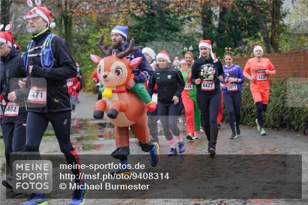 07.12.2025 - St. Pauli X-Mass-Run No. 15 Michael Burmester http://msf.ph/oto/9408314 07.12.2025 11:26:06 Laufen 3482, 471, 2848, 4427, 2877, 4426 meine-sportfotos.de