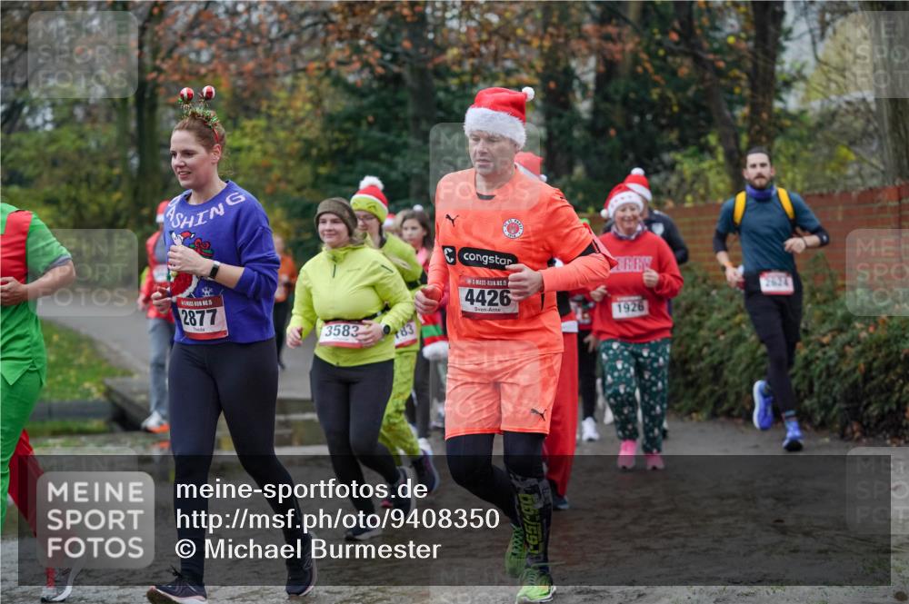 07.12.2025 - St. Pauli X-Mass-Run No. 15 Michael Burmester http://msf.ph/oto/9408350 07.12.2025 11:26:09 Laufen 15, 2877, 3583, 183, 15, 4426, 1926, 66, 6939, 2624 meine-sportfotos.de