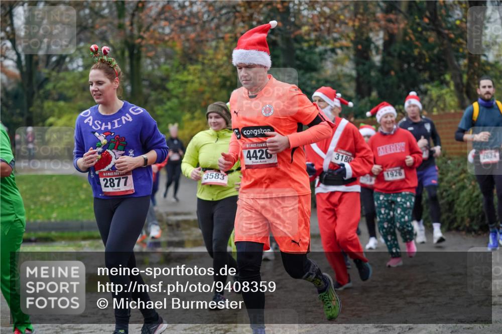 07.12.2025 - St. Pauli X-Mass-Run No. 15 Michael Burmester http://msf.ph/oto/9408359 07.12.2025 11:26:09 Laufen 2877, 3583, 4426, 3180, 1926, 2624 meine-sportfotos.de