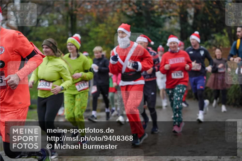 07.12.2025 - St. Pauli X-Mass-Run No. 15 Michael Burmester http://msf.ph/oto/9408368 07.12.2025 11:26:10 Laufen 3583, 3183, 1929 meine-sportfotos.de