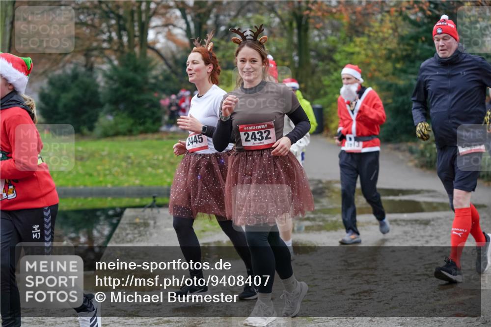 07.12.2025 - St. Pauli X-Mass-Run No. 15 Michael Burmester http://msf.ph/oto/9408407 07.12.2025 11:26:14 Laufen 318, 2445, 15, 2432 meine-sportfotos.de