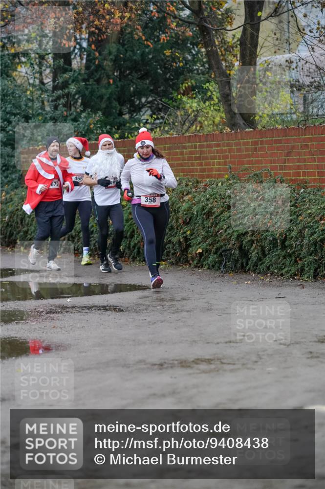 07.12.2025 - St. Pauli X-Mass-Run No. 15 Michael Burmester http://msf.ph/oto/9408438 07.12.2025 09:43:49 Laufen 679, 466, 358 meine-sportfotos.de