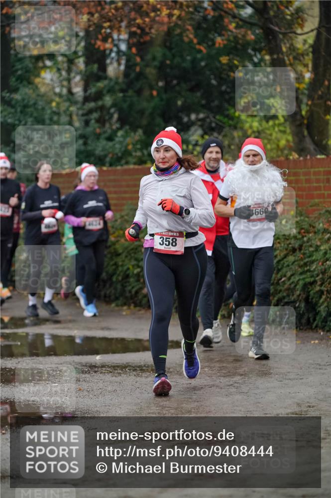 07.12.2025 - St. Pauli X-Mass-Run No. 15 Michael Burmester http://msf.ph/oto/9408444 07.12.2025 09:43:51 Laufen 4624, 15, 358, 366 meine-sportfotos.de